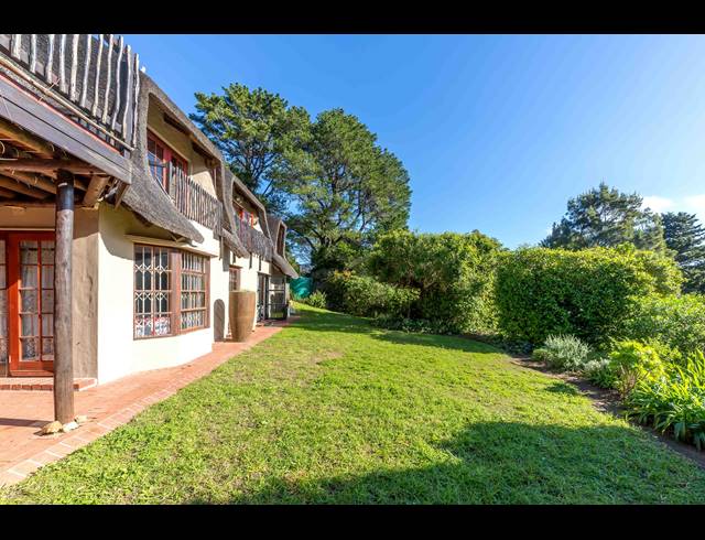 3 BEDROOM FREEHOLD TO LET IN THE MEADOWS